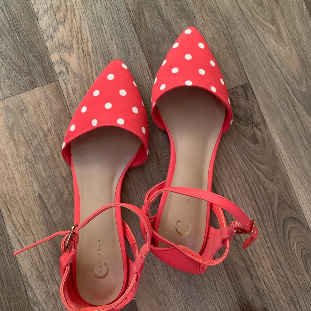 Polka dot flat shoe size 6.5